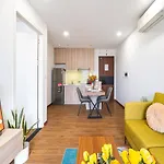 Luxe Paradise Residence Truc Bach
