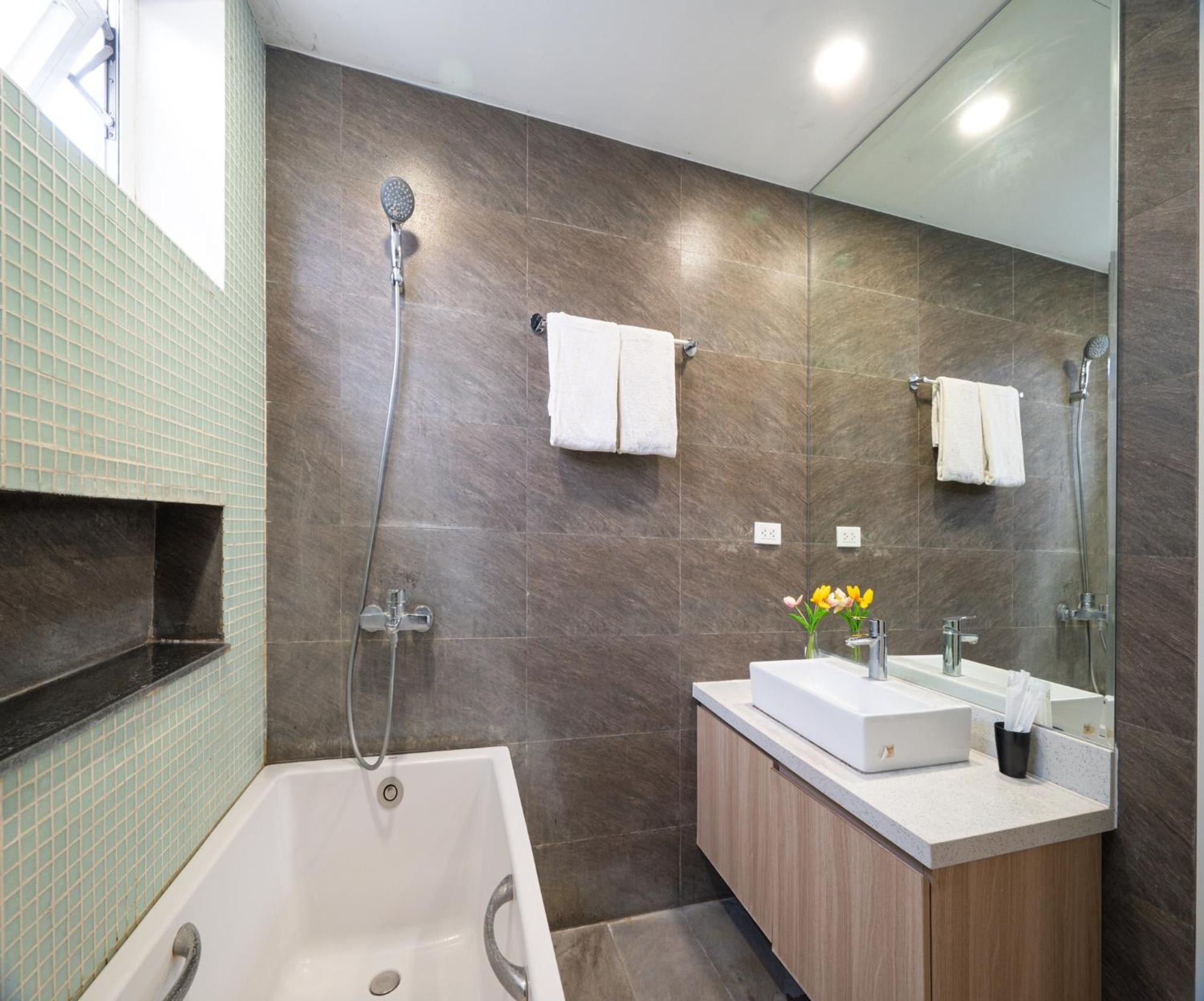 Căn hộ Luxe Paradise Truc Bach *